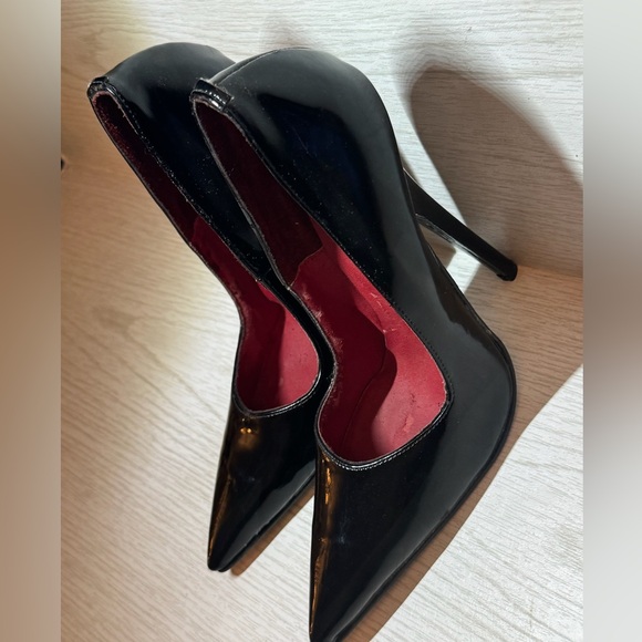 RARE Northbound Leather 6” Patent Leather Stiletto Heels 38.5 - Picture 2 of 11